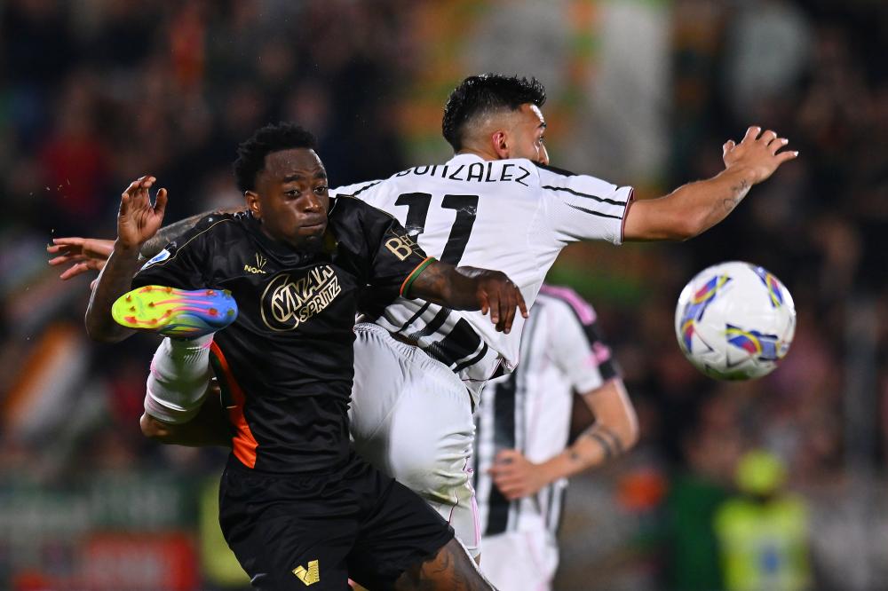 英足总：英国四个成员足协将联合申办2035年女足世界杯